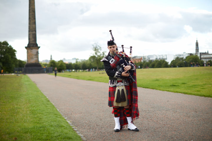 Flüge nach Glasgow ??????? | Urlaubspiraten